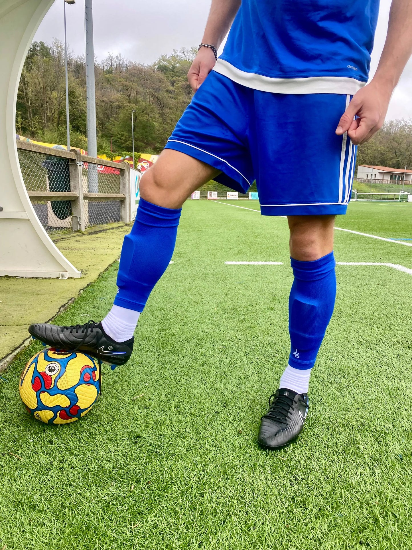 Chaussettes coupées porté par un mannequin